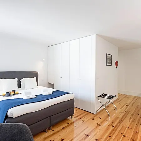 Lapa Flat In City Center By Lovelystay Porto Exterior photo