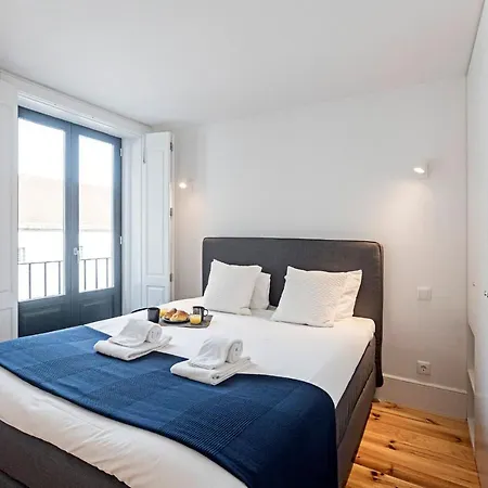 Lapa Flat In City Center By Lovelystay Porto Exterior photo